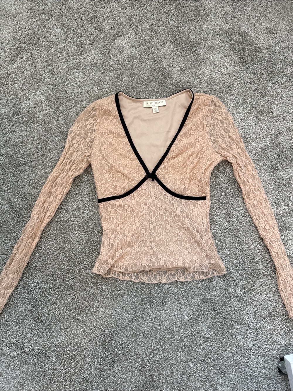 Thirty/Thirty L/A Tan Lace Long Sleeve Top with Black Velvet Trim & Bow - XS